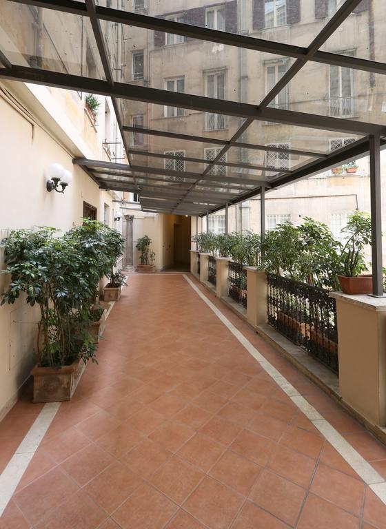 Residenza Crescenzio Hotel Roma Ngoại thất bức ảnh